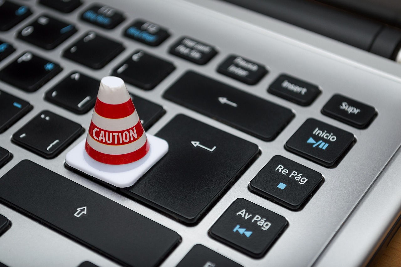 caution-1776643_1280.jpg