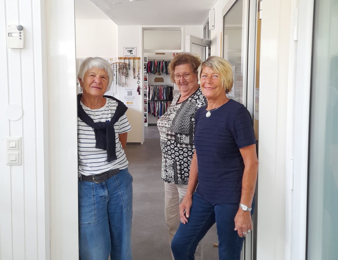 Personal Kleiderkammer 1.jpg